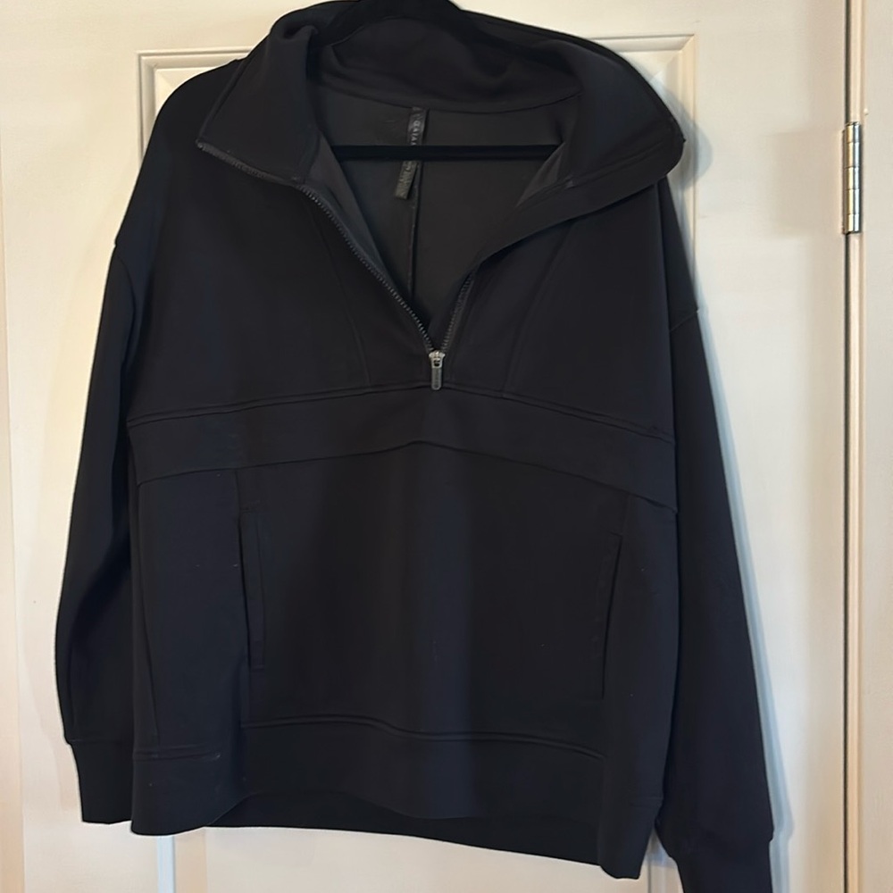 Gaiam pullover